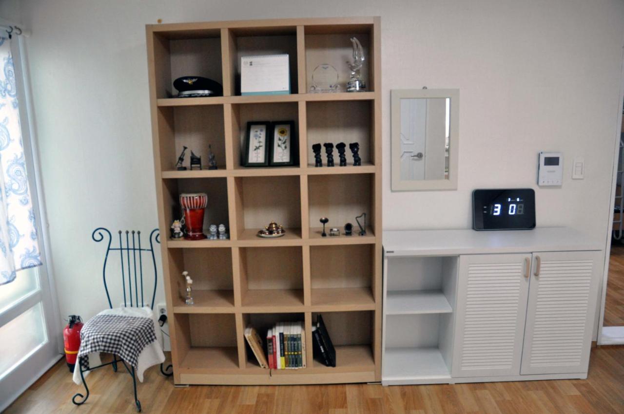 Gwangju Metropolitan City Gwangju Songjeong Station Guesthouse מראה חיצוני תמונה